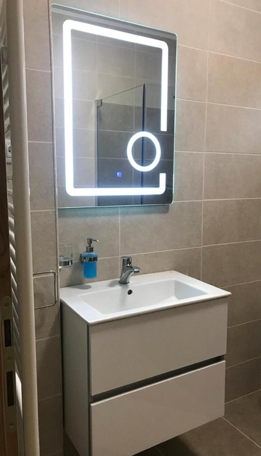 Check-In Kaya Hotel Сибиу Екстериор снимка